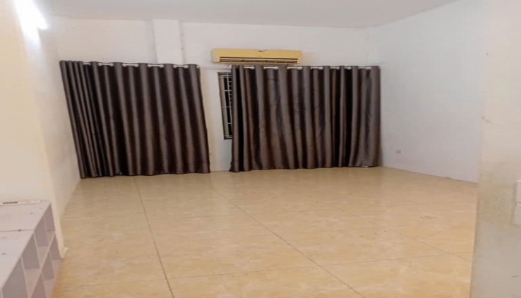 Cho thuê nhà Phố Kim Ngưu gần 124 Đê Trần Khát Chân, 35m2, 3.5 tầng, chỉ 9 triệu (có thương lượng)